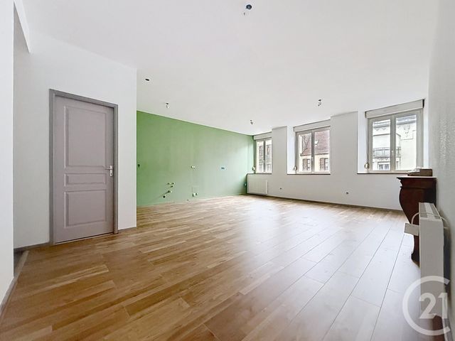 Appartement F2 &agrave; louer - 2 pi&egrave;ces - 54,71 m2 - Lure - 70 - FRANCHE-COMTE