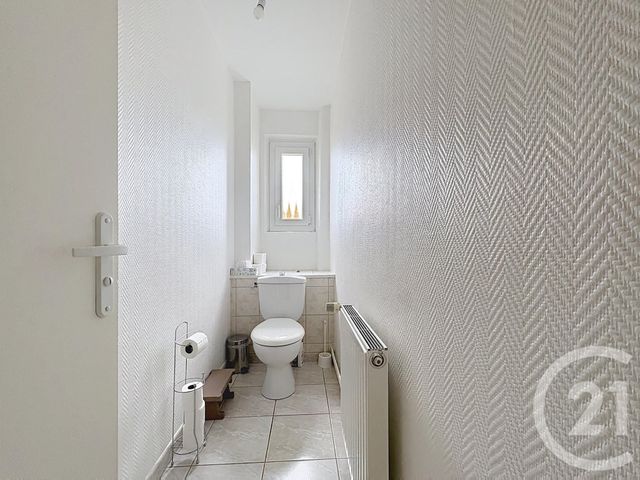 Appartement F2 &agrave; louer - 2 pi&egrave;ces - 61,10 m2 - Hericourt - 70 - FRANCHE-COMTE