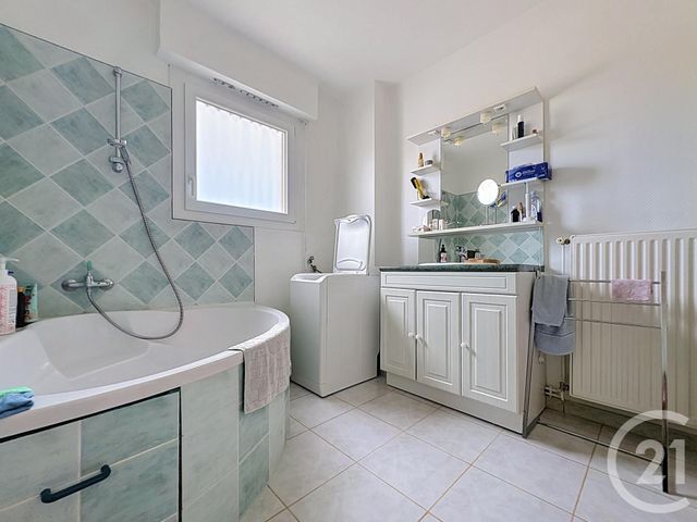 Appartement F2 &agrave; louer - 2 pi&egrave;ces - 61,10 m2 - Hericourt - 70 - FRANCHE-COMTE
