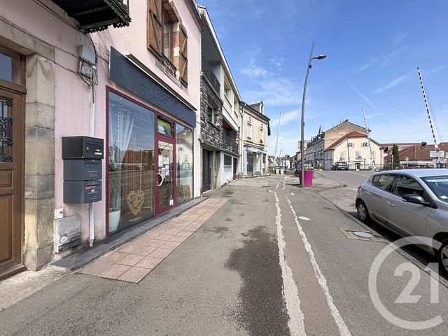 Appartement Local &agrave; louer - 2 pi&egrave;ces - 46,40 m2 - Lure - 70 - FRANCHE-COMTE