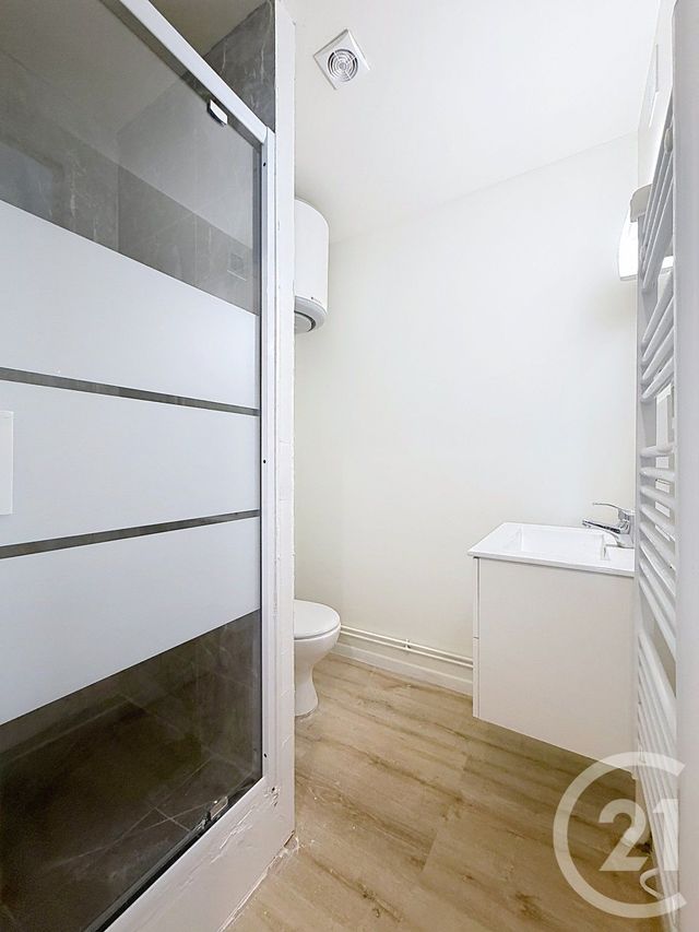 Appartement F1 &agrave; louer - 2 pi&egrave;ces - 23,24 m2 - Lure - 70 - FRANCHE-COMTE