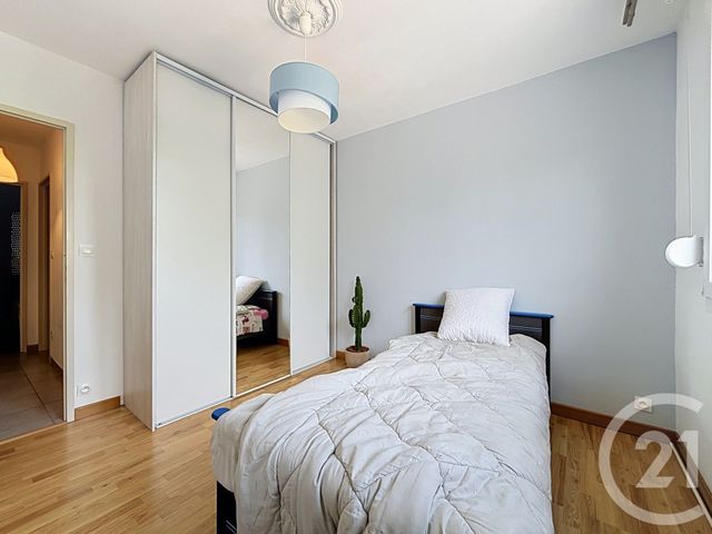 Appartement F5 &agrave; vendre - 5 pi&egrave;ces - 86,25 m2 - Lure - 70 - FRANCHE-COMTE