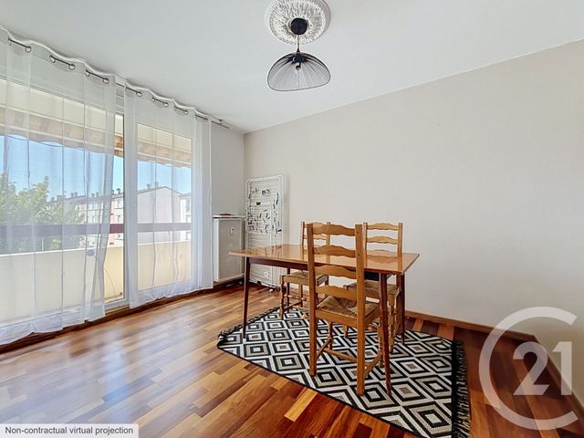 Appartement F5 &agrave; vendre - 5 pi&egrave;ces - 86,25 m2 - Lure - 70 - FRANCHE-COMTE