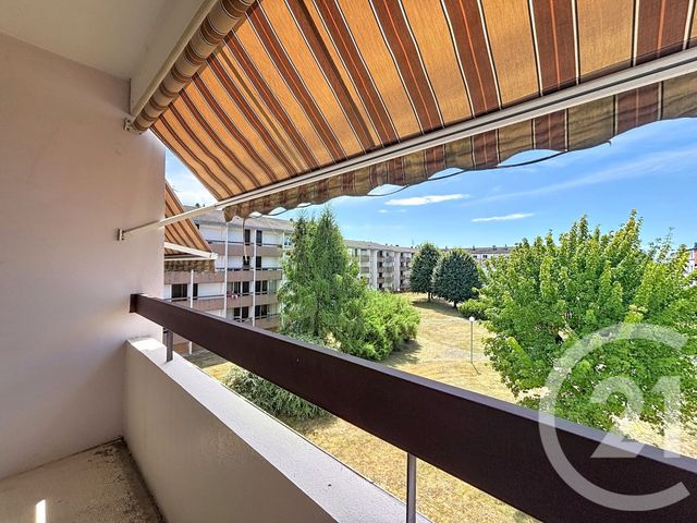 Appartement F5 &agrave; vendre - 5 pi&egrave;ces - 86,25 m2 - Lure - 70 - FRANCHE-COMTE