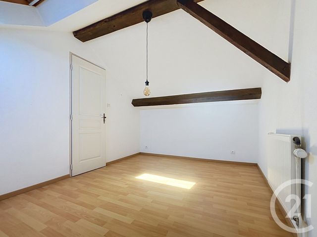 Appartement F3 &agrave; louer - 3 pi&egrave;ces - 59,30 m2 - Luxeuil Les Bains - 70 - FRANCHE-COMTE