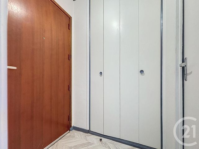 Appartement F1 &agrave; louer - 1 pi&egrave;ce - 28,46 m2 - Vesoul - 70 - FRANCHE-COMTE