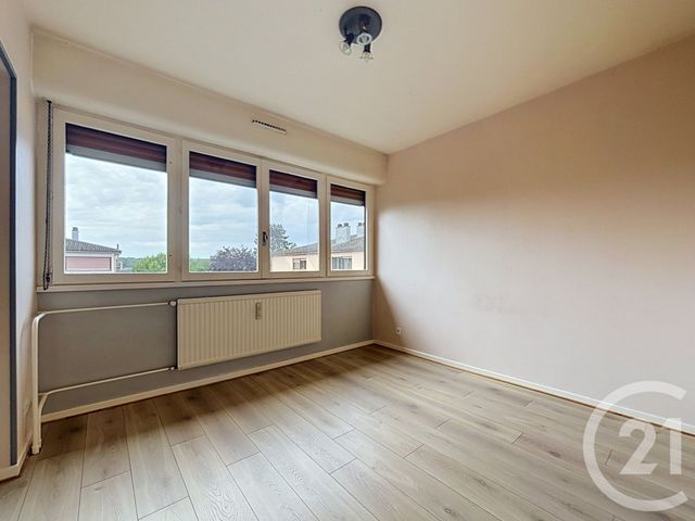 Appartement T1 &agrave; vendre - 1 pi&egrave;ce - 30,19 m2 - St Loup Sur Semouse - 70 - FRANCHE-COMTE