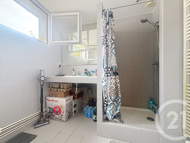 Appartement &agrave; louer - 2 pi&egrave;ces - 50 m2 - Lure - 70 - FRANCHE-COMTE