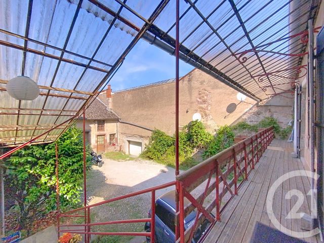 Appartement F3 &agrave; louer - 3 pi&egrave;ces - 84,20 m2 - Luxeuil Les Bains - 70 - FRANCHE-COMTE