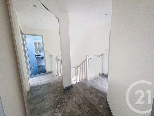 Maison &agrave; louer - 3 pi&egrave;ces - 99,69 m2 - Luxeuil Les Bains - 70 - FRANCHE-COMTE