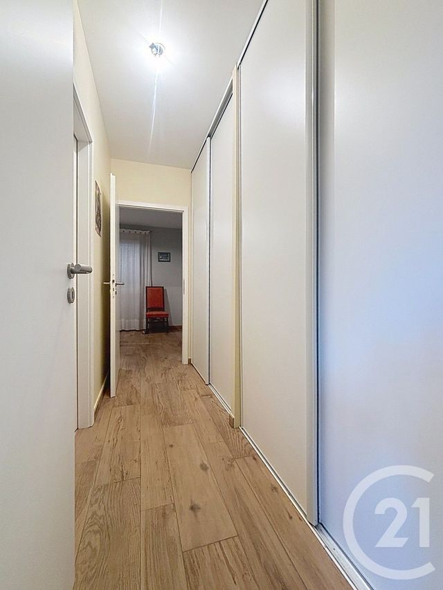 Maison &agrave; louer - 4 pi&egrave;ces - 160,90 m2 - Lure - 70 - FRANCHE-COMTE