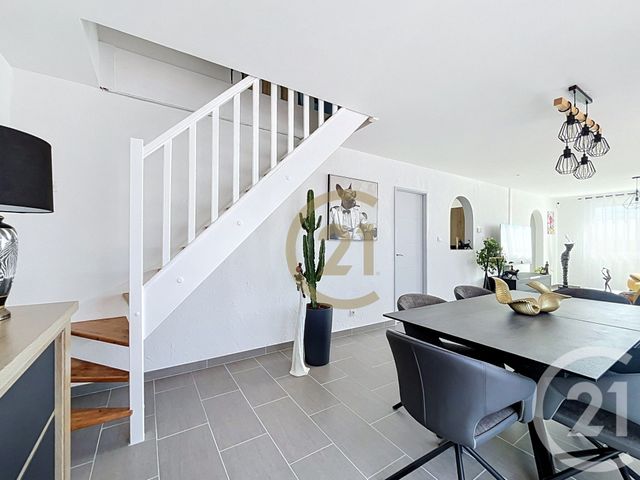 Maison &agrave; vendre - 4 pi&egrave;ces - 116 m2 - Lure - 70 - FRANCHE-COMTE