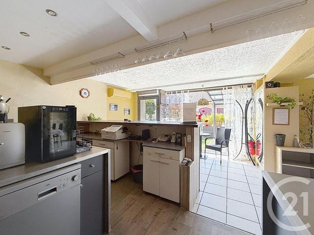 Local commercial à louer - 181.5 m2 - 70 - Haute-Saone
