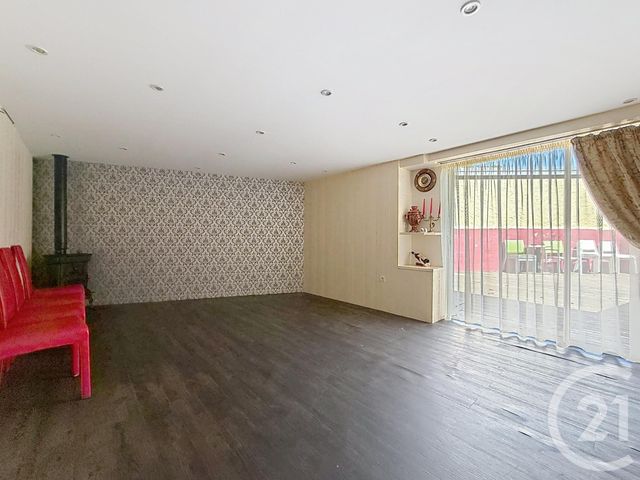 Local commercial à louer - 181.5 m2 - 70 - Haute-Saone