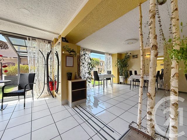 Local commercial à louer - 181.5 m2 - 70 - Haute-Saone