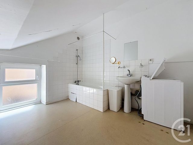 Local commercial à louer - 181.5 m2 - 70 - Haute-Saone
