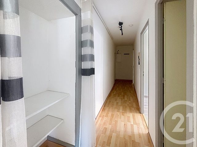 Appartement F3 &agrave; louer - 3 pi&egrave;ces - 59,22 m2 - Vesoul - 70 - FRANCHE-COMTE