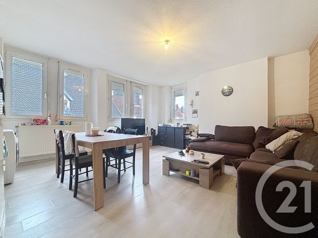 Appartement F3 &agrave; louer - 3 pi&egrave;ces - 59,22 m2 - Vesoul - 70 - FRANCHE-COMTE