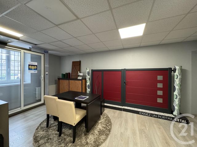 Local commercial à louer - 104.0 m2 - 70 - Haute-Saone