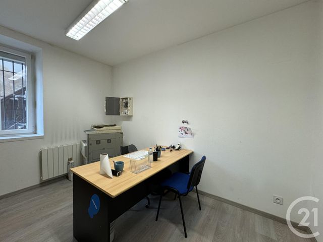Local commercial à louer - 104.0 m2 - 70 - Haute-Saone