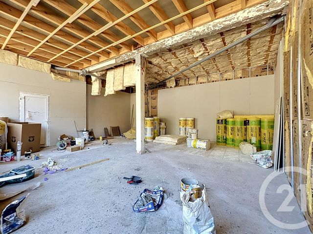 Local commercial à louer - 200.0 m2 - 70 - Haute-Saone