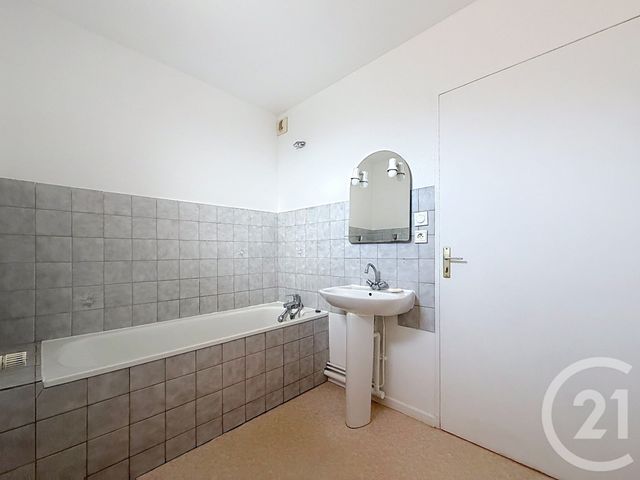 Appartement F2 &agrave; louer - 2 pi&egrave;ces - 58,65 m2 - Hericourt - 70 - FRANCHE-COMTE