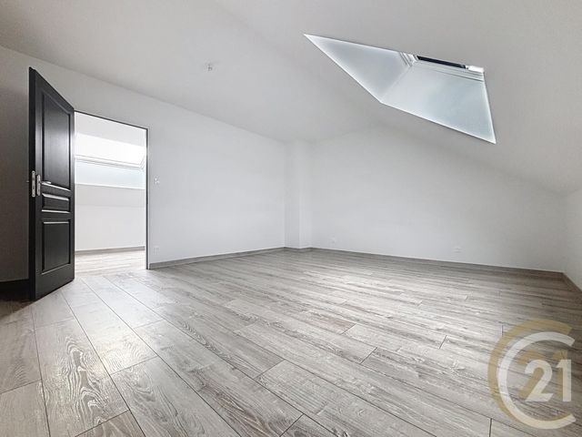 Maison &agrave; louer - 4 pi&egrave;ces - 113,50 m2 - Lure - 70 - FRANCHE-COMTE