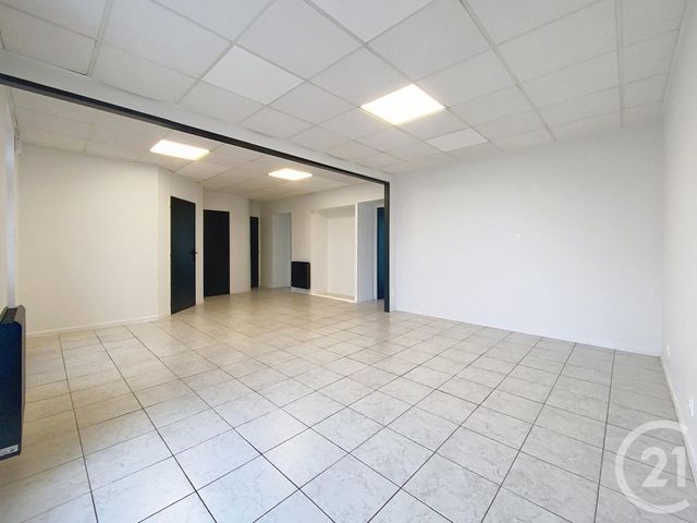 Maison &agrave; louer - 4 pi&egrave;ces - 113,50 m2 - Lure - 70 - FRANCHE-COMTE