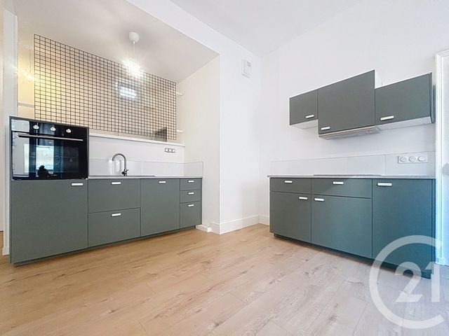 Appartement F3 &agrave; louer - 3 pi&egrave;ces - 61,70 m2 - Vesoul - 70 - FRANCHE-COMTE