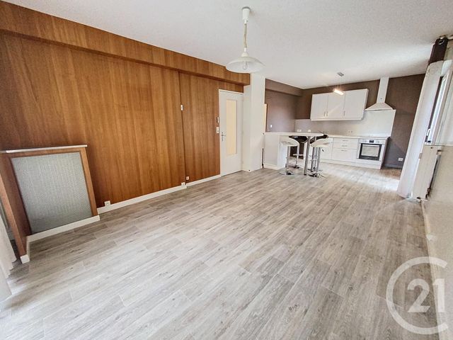 Appartement F3 &agrave; louer - 3 pi&egrave;ces - 63,65 m2 - Vesoul - 70 - FRANCHE-COMTE