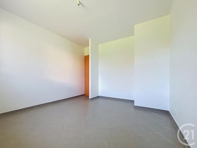 Maison &agrave; louer - 5 pi&egrave;ces - 105 m2 - Lure - 70 - FRANCHE-COMTE