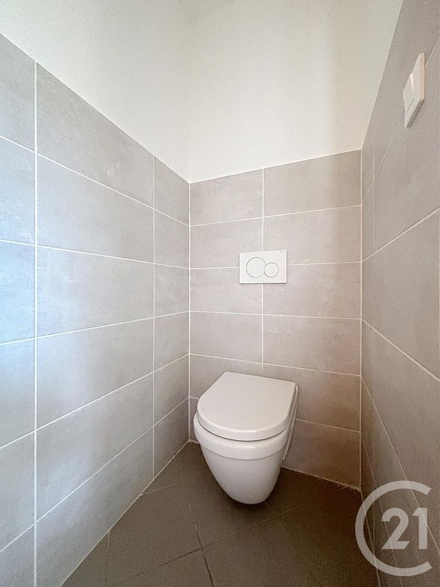 Maison &agrave; louer - 5 pi&egrave;ces - 105 m2 - Lure - 70 - FRANCHE-COMTE