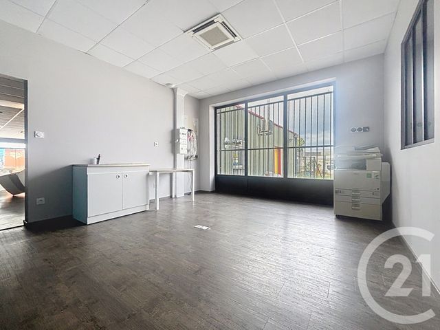 Divers &agrave; louer - 100 m2 - Pusey - 70 - FRANCHE-COMTE