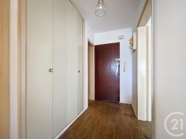 Appartement F2 &agrave; louer - 2 pi&egrave;ces - 51,55 m2 - St Loup Sur Semouse - 70 - FRANCHE-COMTE