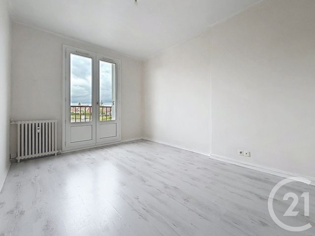 Appartement F3 &agrave; louer - 3 pi&egrave;ces - 68,06 m2 - Luxeuil Les Bains - 70 - FRANCHE-COMTE