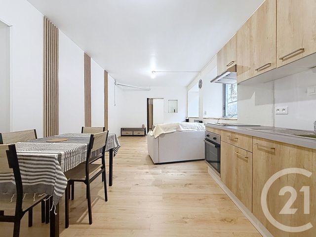 Appartement F2 &agrave; louer - 2 pi&egrave;ces - 35,88 m2 - Lure - 70 - FRANCHE-COMTE