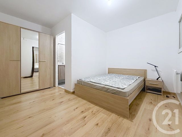 Appartement F2 &agrave; louer - 2 pi&egrave;ces - 35,88 m2 - Lure - 70 - FRANCHE-COMTE