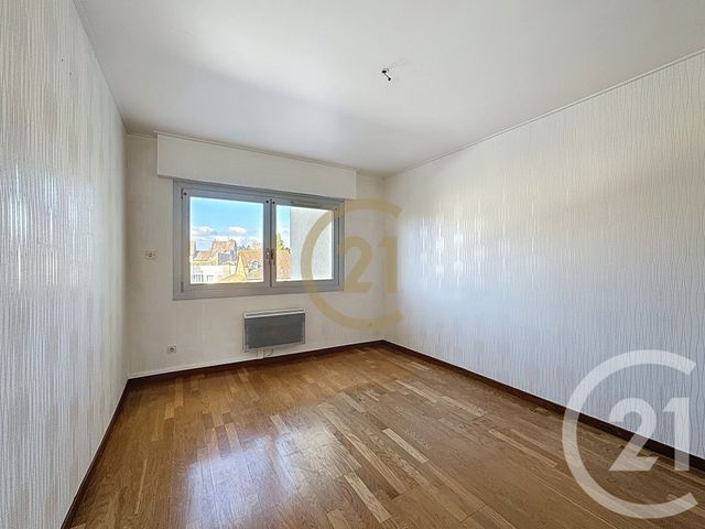 Appartement F3 à vendre - 4 pièces - 87,34 m2 - Lure - 70 - FRANCHE-COMTE