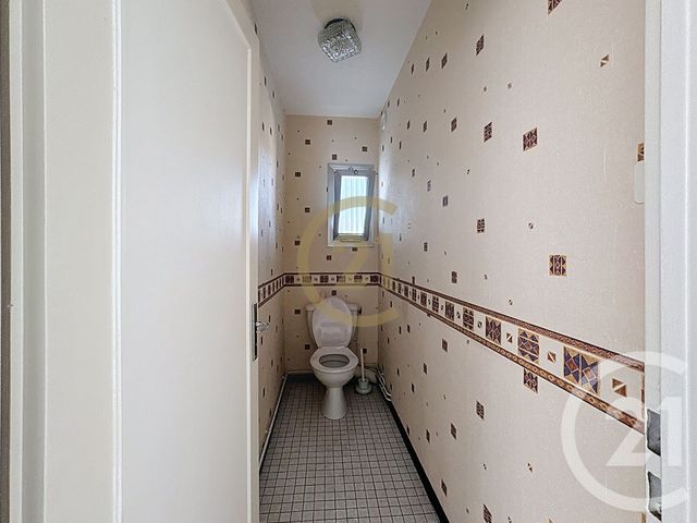 Appartement F3 à vendre - 4 pièces - 87,34 m2 - Lure - 70 - FRANCHE-COMTE