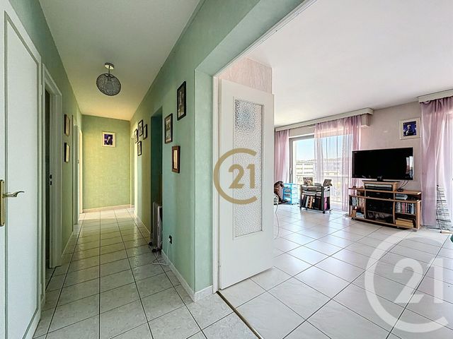 Appartement F4 &agrave; vendre - 4 pi&egrave;ces - 90,18 m2 - Lure - 70 - FRANCHE-COMTE