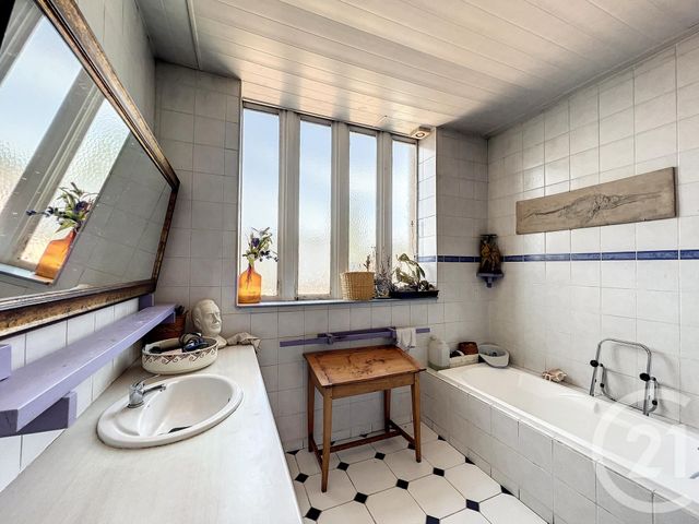 Appartement F5 à vendre - 5 pièces - 200,43 m2 - Valdoie - 90 - FRANCHE-COMTE