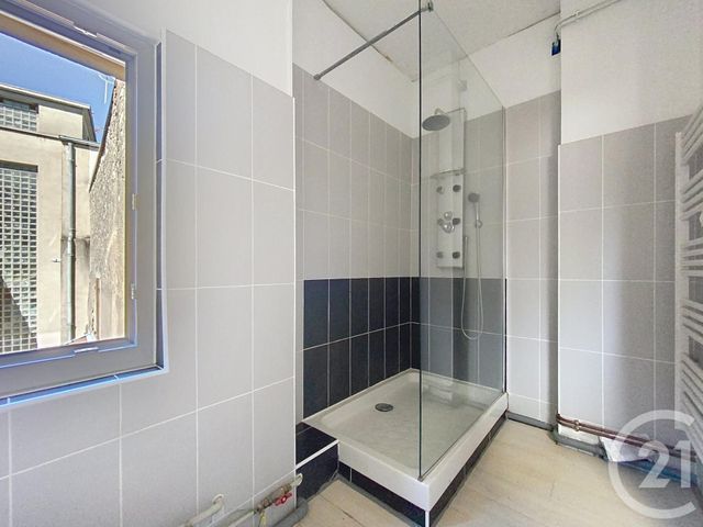 Appartement F3 à louer - 3 pièces - 72,10 m2 - Lure - 70 - FRANCHE-COMTE