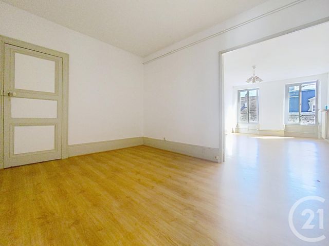 Appartement F3 à louer - 3 pièces - 72,10 m2 - Lure - 70 - FRANCHE-COMTE