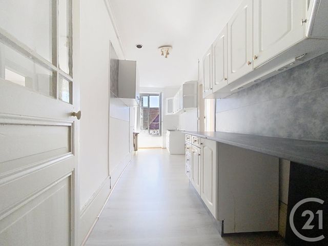 Appartement F3 à louer - 3 pièces - 72,10 m2 - Lure - 70 - FRANCHE-COMTE