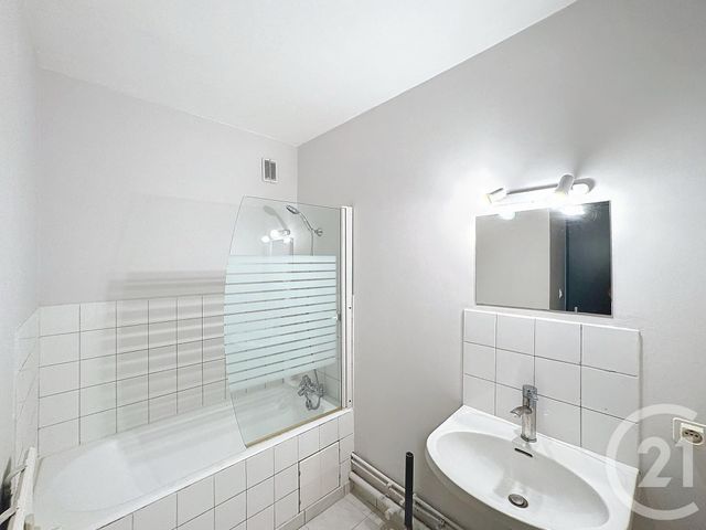 Appartement F4 &agrave; vendre - 4 pi&egrave;ces - 77,76 m2 - St Loup Sur Semouse - 70 - FRANCHE-COMTE