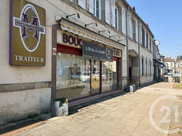 Appartement Local &agrave; louer - 8 pi&egrave;ces - 249 m2 - Lure - 70 - FRANCHE-COMTE