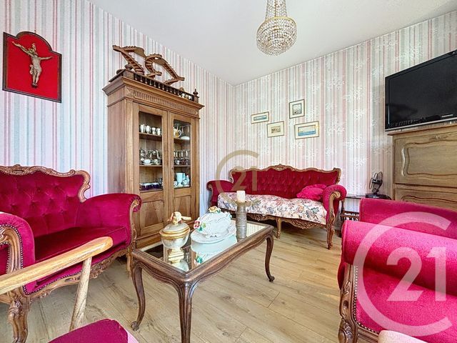 Appartement F4 &agrave; vendre - 4 pi&egrave;ces - 85,79 m2 - Lure - 70 - FRANCHE-COMTE