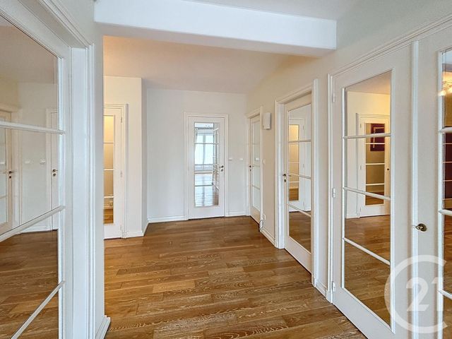 Appartement F4 à louer - 4 pièces - 98,47 m2 - Luxeuil Les Bains - 70 - FRANCHE-COMTE