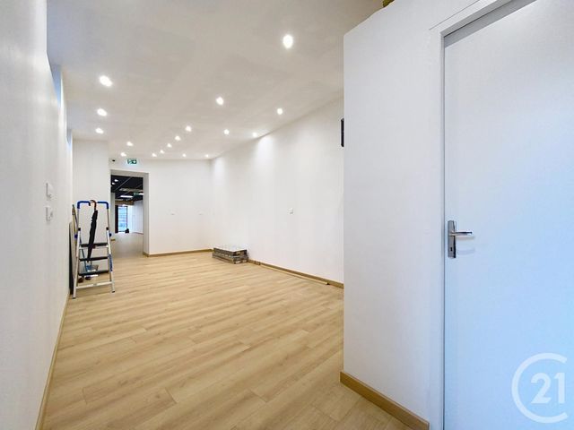 Appartement Local &agrave; louer - 2 pi&egrave;ces - 77,40 m2 - Luxeuil Les Bains - 70 - FRANCHE-COMTE