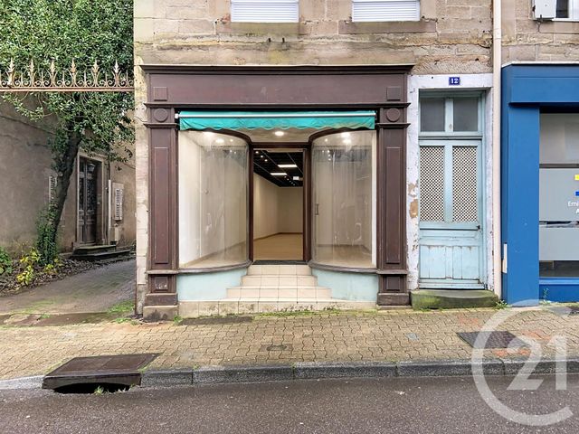 Appartement Local &agrave; louer - 2 pi&egrave;ces - 77,40 m2 - Luxeuil Les Bains - 70 - FRANCHE-COMTE